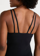Macacão  Feminino Curto  Básico - PRETO